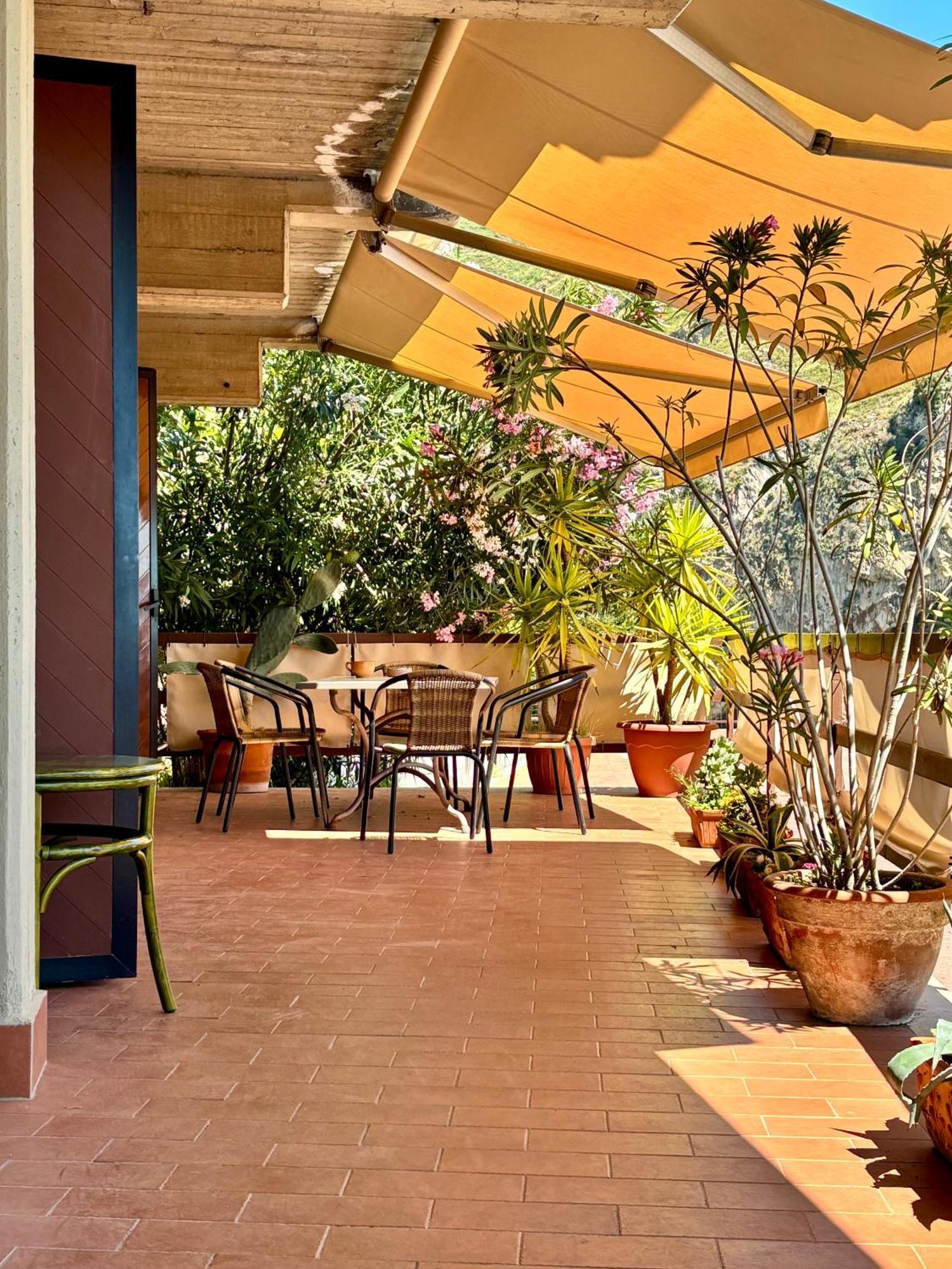 Appartement Mara'S House, 10 Minuti A Piedi Dal Centro, Parcheggio Privato à Taormine Extérieur photo